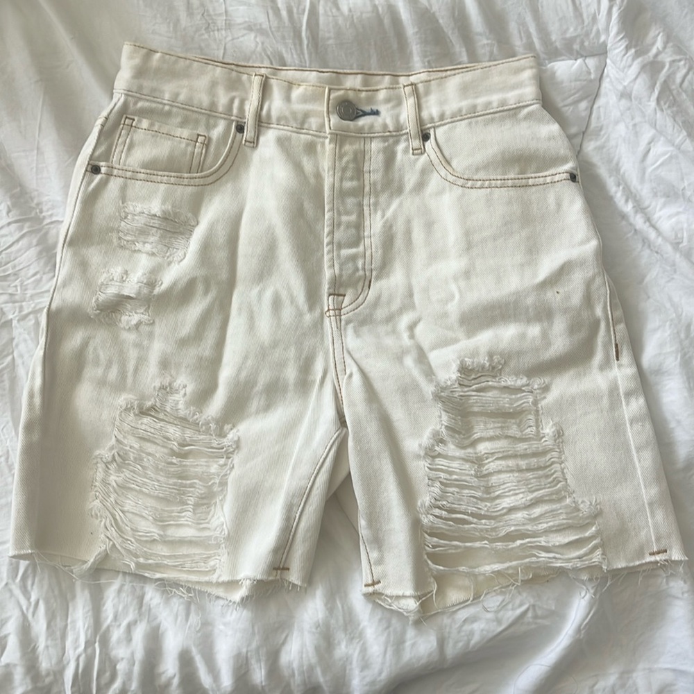 White denim pacsun boy shorts